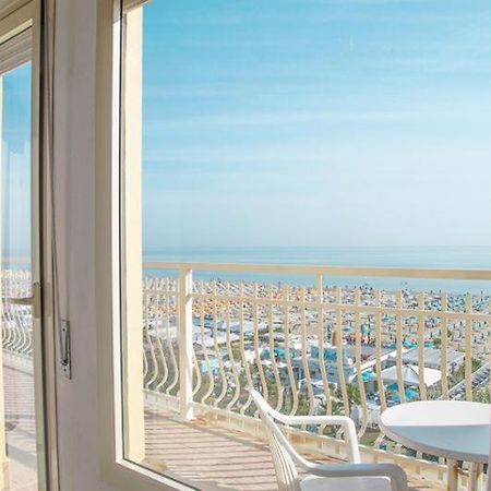 Hotel Buenos Aires Cervia Kültér fotó