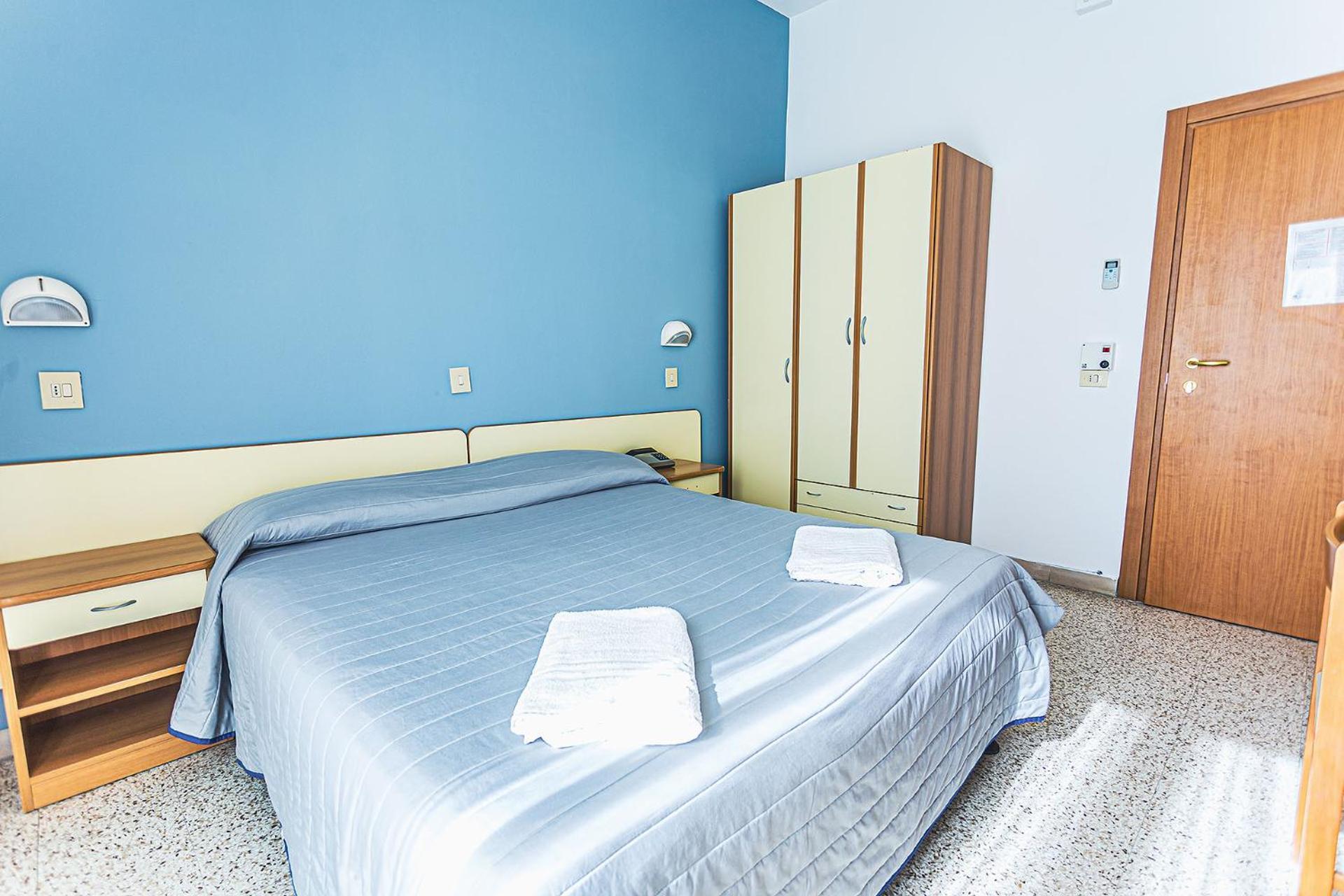 Hotel Buenos Aires Cervia Kültér fotó