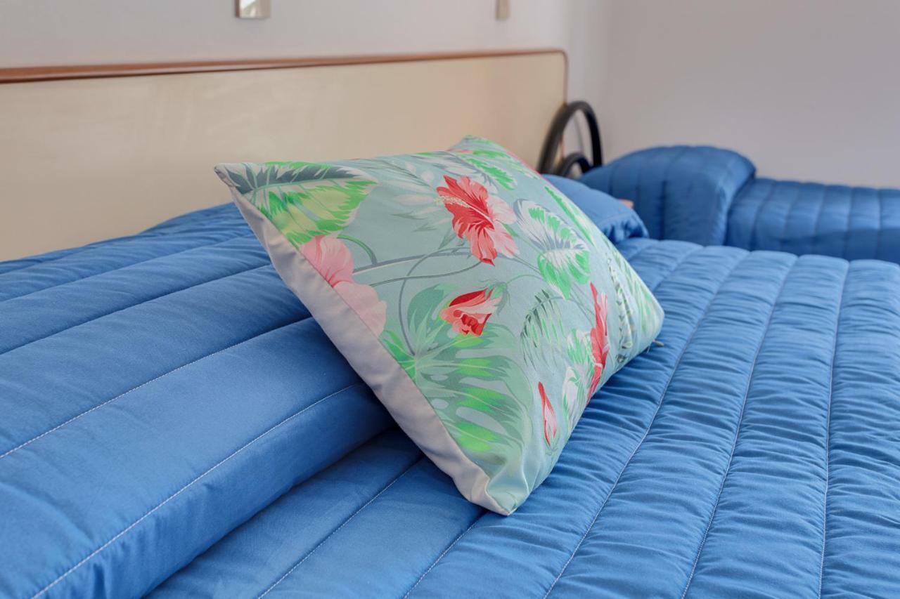 Hotel Buenos Aires Cervia Kültér fotó